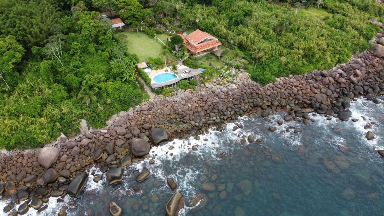 Villa Sol-Lua Bangalo Com Uso Exclusivo Da Piscina Ilhabela Esterno foto