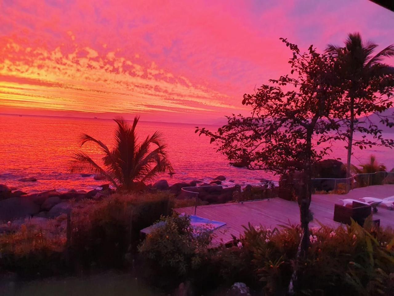 Villa Sol-Lua Bangalo Com Uso Exclusivo Da Piscina Ilhabela Esterno foto
